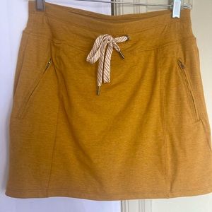 Women’s cute sporty skort - Size Small - New (no tags)- perfect for pickleball!